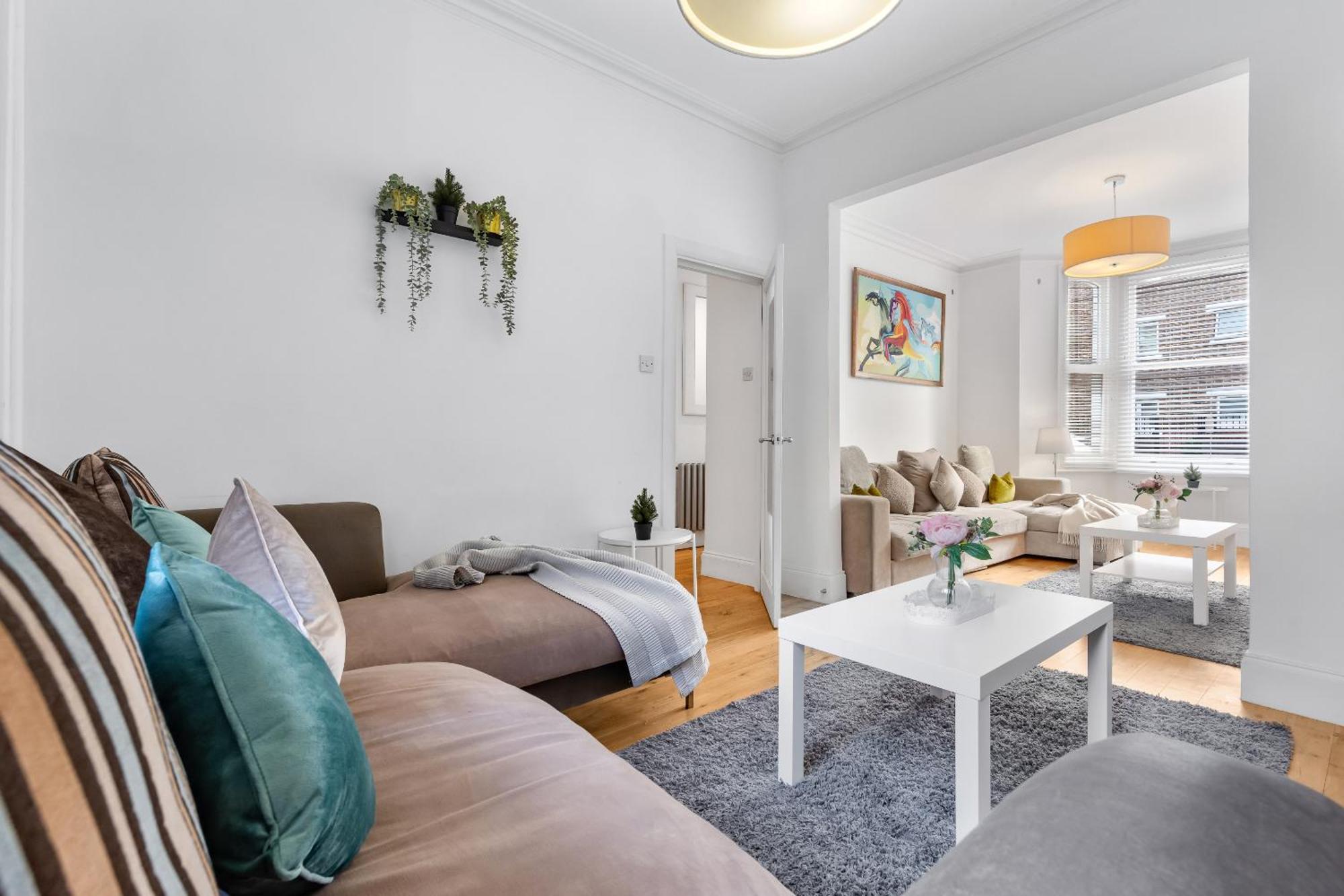 Luxury 4-Bedroom Modern Flat In Central London Steps From Station, Sleeps 9 In Style! Екстер'єр фото